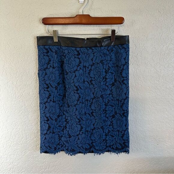 Brixon Ivy Blue Black Lace Overlay PU Trim Lined Rayon Blend Pencil Skirt Medium - Picture 7 of 12